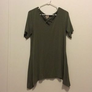 Long T-shirt